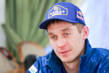 Дмитрий Сотников второй раз кряду выиграл ралли «Дакар»