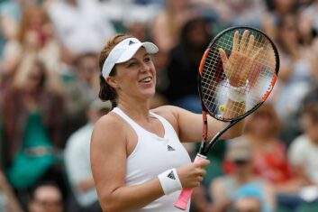 Павлюченкова вышла в третий круг Australian Open, обыграв 37-летнюю австралийку Стосур