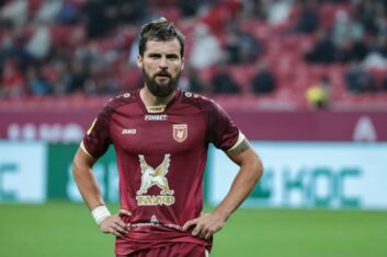 Агент Слуцкого назвал чушью причастность тренера к ситуации вокруг Деспотовича