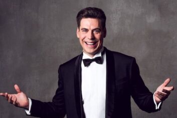 Звезда «Бригады» и «Жмурок» Дмитрий Дюжев дебютирует в качестве ринг-анонсера