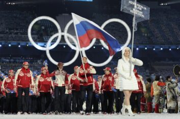 Тарасова: «Уайлд или Гусев достойны нести знамя РФ на Олимпиаде»