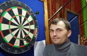 Интервью с дартсменом Александром Арийчуком