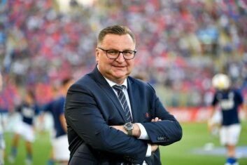 В Польше определились, кто будет готовить сборную к стыковым матчам ЧМ-2022 против России