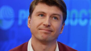 Ягудин призвал вернуть олимпийской сборной России национальный флаг