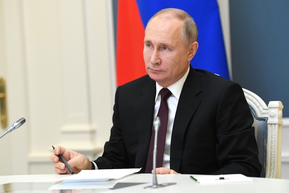 Путин
