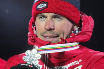 Легков выразил разочарование выступлением Устюгова в спринте на ОИ-2022