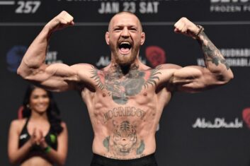 Блогер вызвал на боксерский поединок Конора Макгрегора