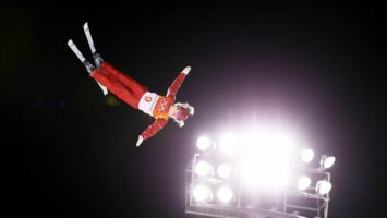 Сборная России по фристайлу не пробилась в главный финал ОИ