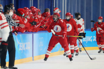 Заслуженный тренер России — о вылете хоккейной сборной с ОИ: «Мы просто ниже классом»