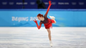 Валиева безошибочно откатала тренировку, Щербакова и Трусова упали