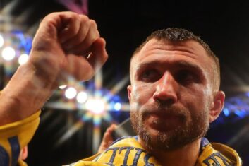 Ломаченко стал официальным претендентом на бой с обладателем четырех поясов Камбососом