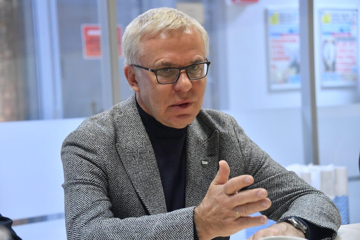 Фетисов