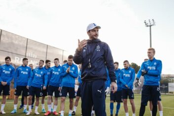 Тренер «Динамо» Шварц — о Карпине: «Специалист с узнаваемым почерком»