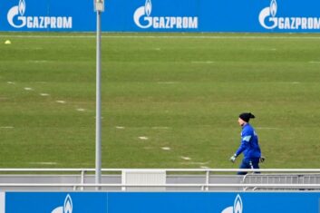 Лига чемпионов намерена отказаться от 40 млн евро «Газпрома»