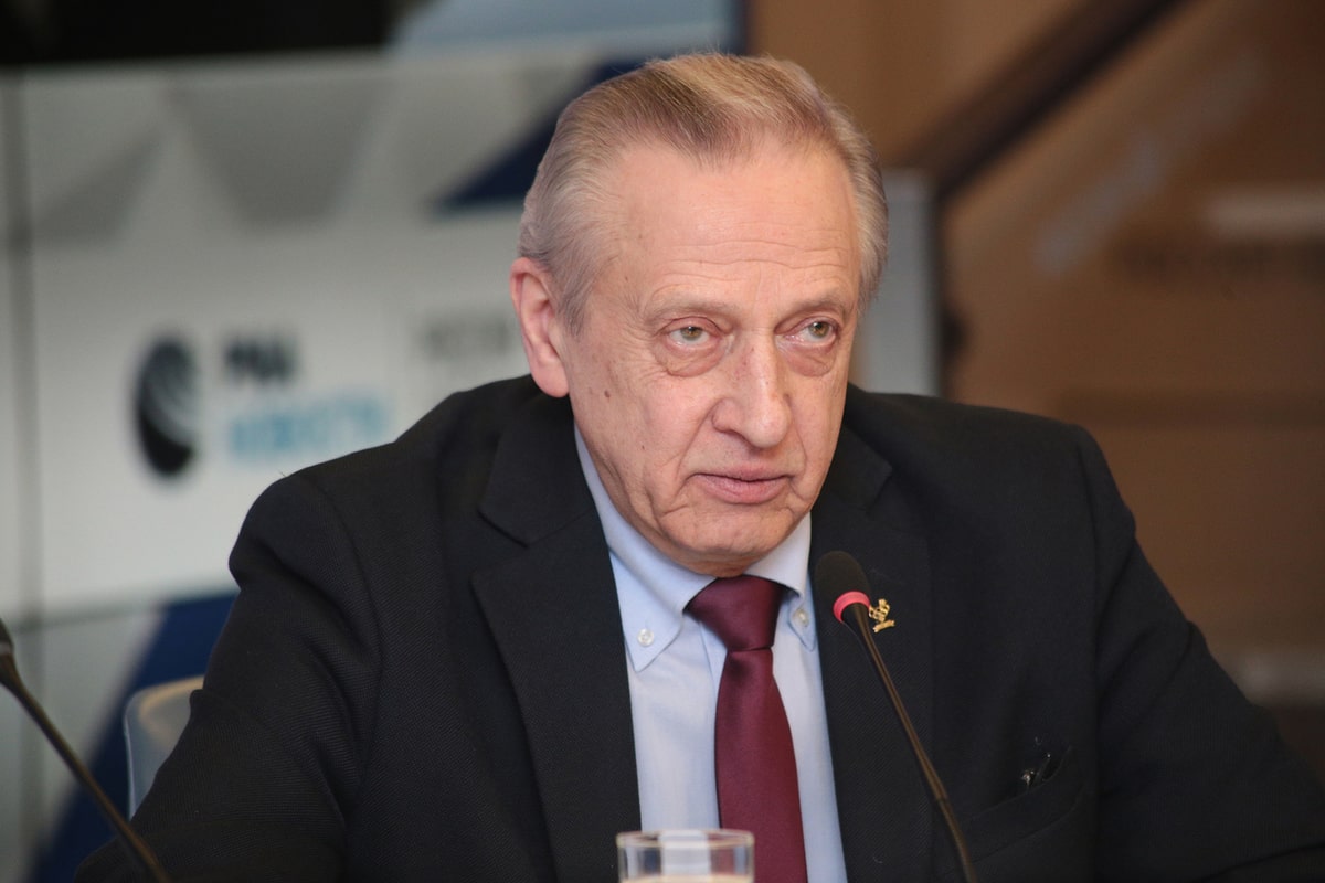 Александр Горшков