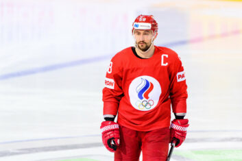 Официально: Антон Слепышев подписал новый контракт с ЦСКА