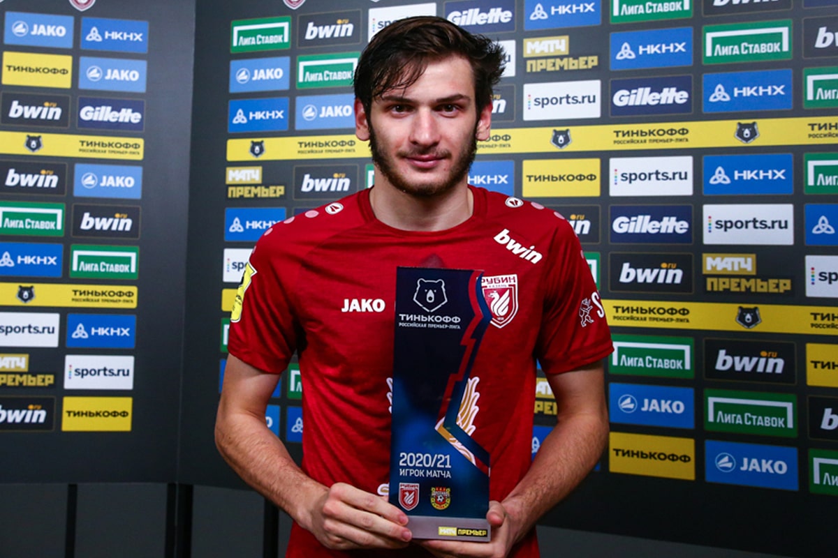 Хвича Кварацхелия