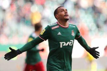 «Локомотив» выиграл у «Спартака» на домашнем стадионе