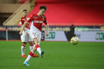 Шишкин порекомендовал Головину подумать о смене клуба