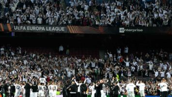 Фанаты «Барселоны» устроят акцию протеста из-за несправедливого распределения билетов