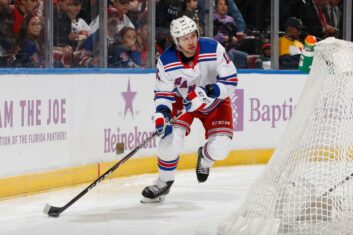 Панарин стал лучшим бомбардиром «Нью-Йорк Рейнджерс» в чемпионате