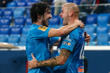 «Зенит» отправит золотые медали РПЛ Ракицкому и Азмуну