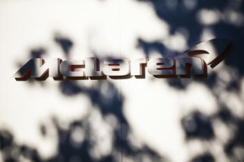 В 2023 году McLaren заменит Mercedes в Формуле-Е