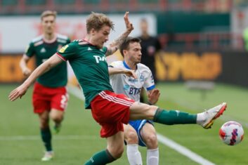 РПЛ: «Локомотив» набрал одно очко в матче с «Динамо», уступая по ходу встречи 1:3