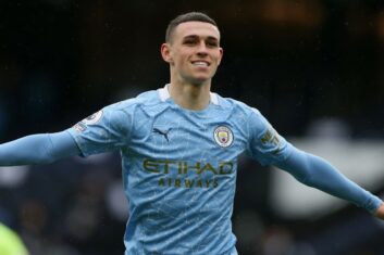 Фила Фодена назвали самым перспективным в сезоне-2021/22 в АПЛ