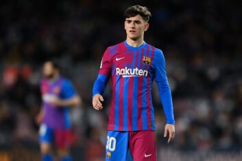 Гави может стать частью сделки по переходу Левандовского в «Барселону»