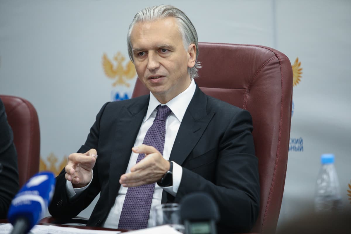 Александр Дюков