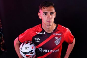 Агент анонсировал переход Фассона в «Локомотив»