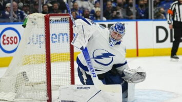 НХЛ: «Тампа» повела в серии с «Рейнджерс»