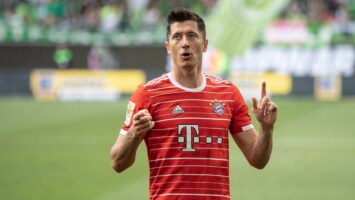 RMC Sport озвучил размер оклада Левандовского в «Барселоне»