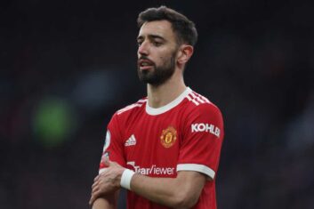 Тен Хаг приготовил Фернандешу новую роль в МЮ — источник