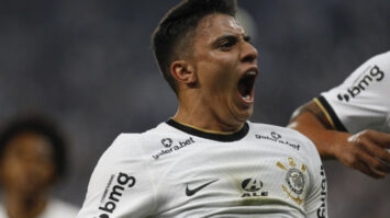 «Зенит» договорился о трансферах голкипера и хавбека «Коринтианса» — источник