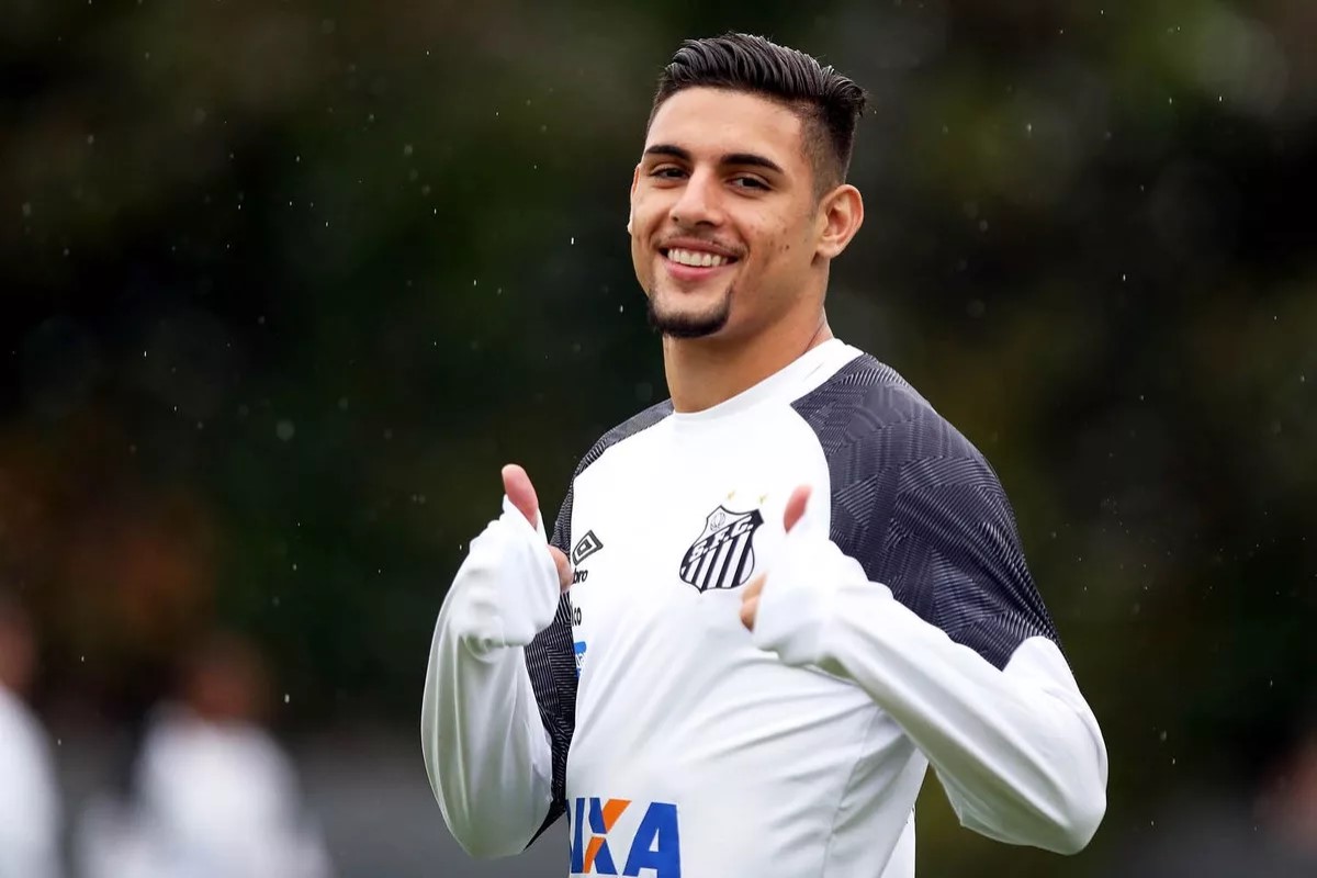 Юри Алберто