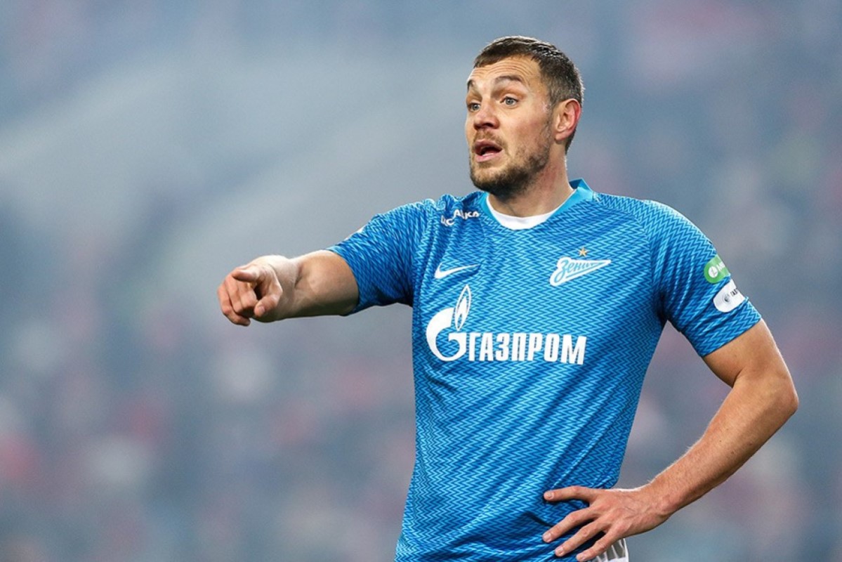 Артем Дзюба