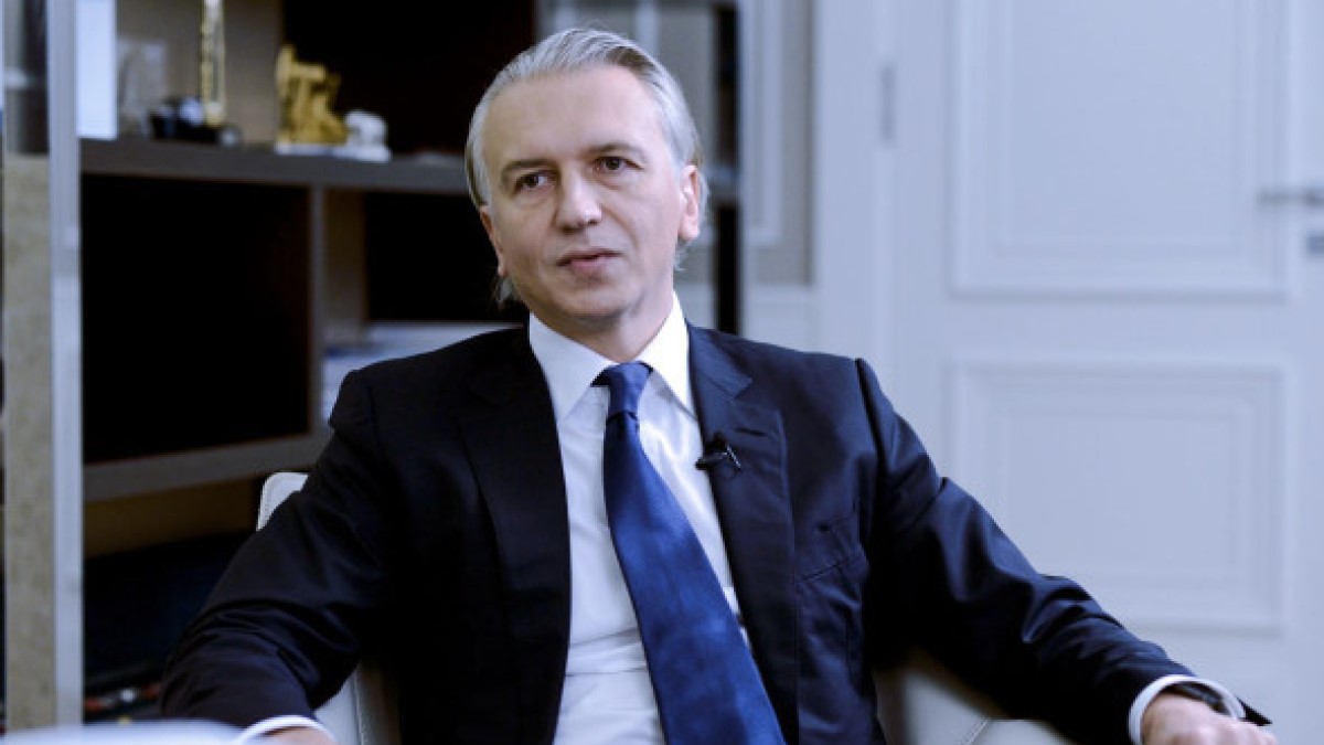 Александр Дюков