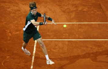 Хачанов и Рублев вышли в финал турнира в Мадриде в парном разряде