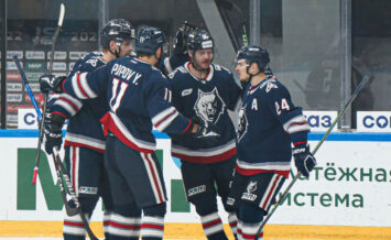 «Нефтехимик» одержал волевую победу над «Металлургом» в КХЛ