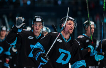 СКА сенсационно проиграл в стартовом матче Кубка Гагарина