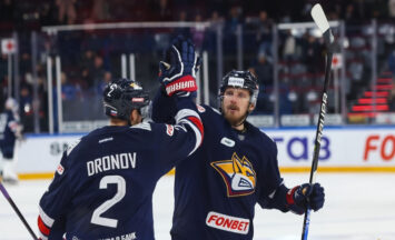 «Авангард» выиграл третий матч из трех у «Металлурга» в Кубке Гагарина