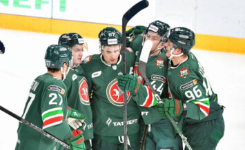 «Ак Барс» спас матч с «Адмиралом» за минуту до конца основного времени