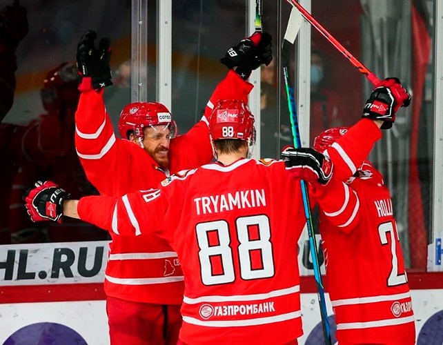 Автомобилист