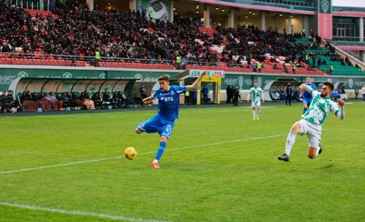 Ахмат 1:2 Динамо Москва