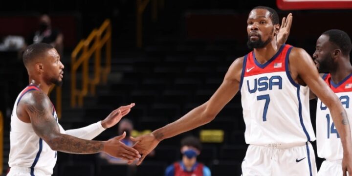 США — Чехия | Дэмиан Лиллард и Кевин Дюрант в игре против Ирана