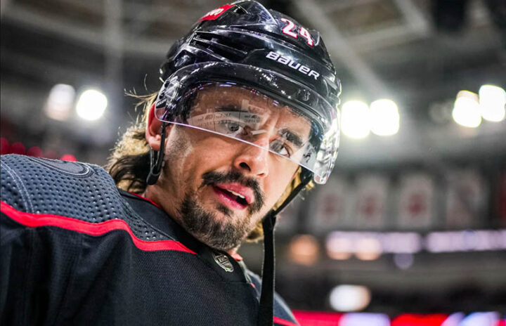 Каролина Харрикейнз