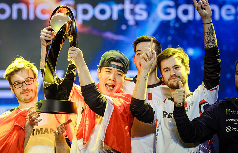 SIXER, Happy, NBK-, apEX и kennyS — чемпионы WESG 2016 World Finals в составе Envy