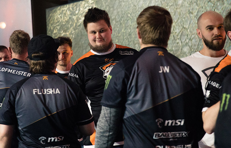 Snax и Virtus.pro